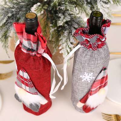 Factory Supply Wholesale Christmas Party Decoration Accessories Bottle Cover Santa Claus Wine Cover